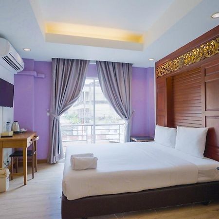 Korbua House Hotel Bangkok Esterno foto